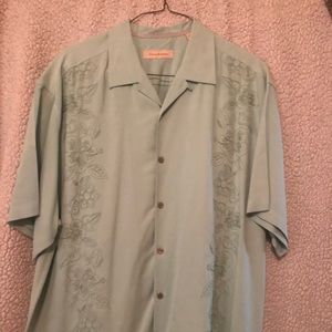Men’s Tommy Bahama silk shirt